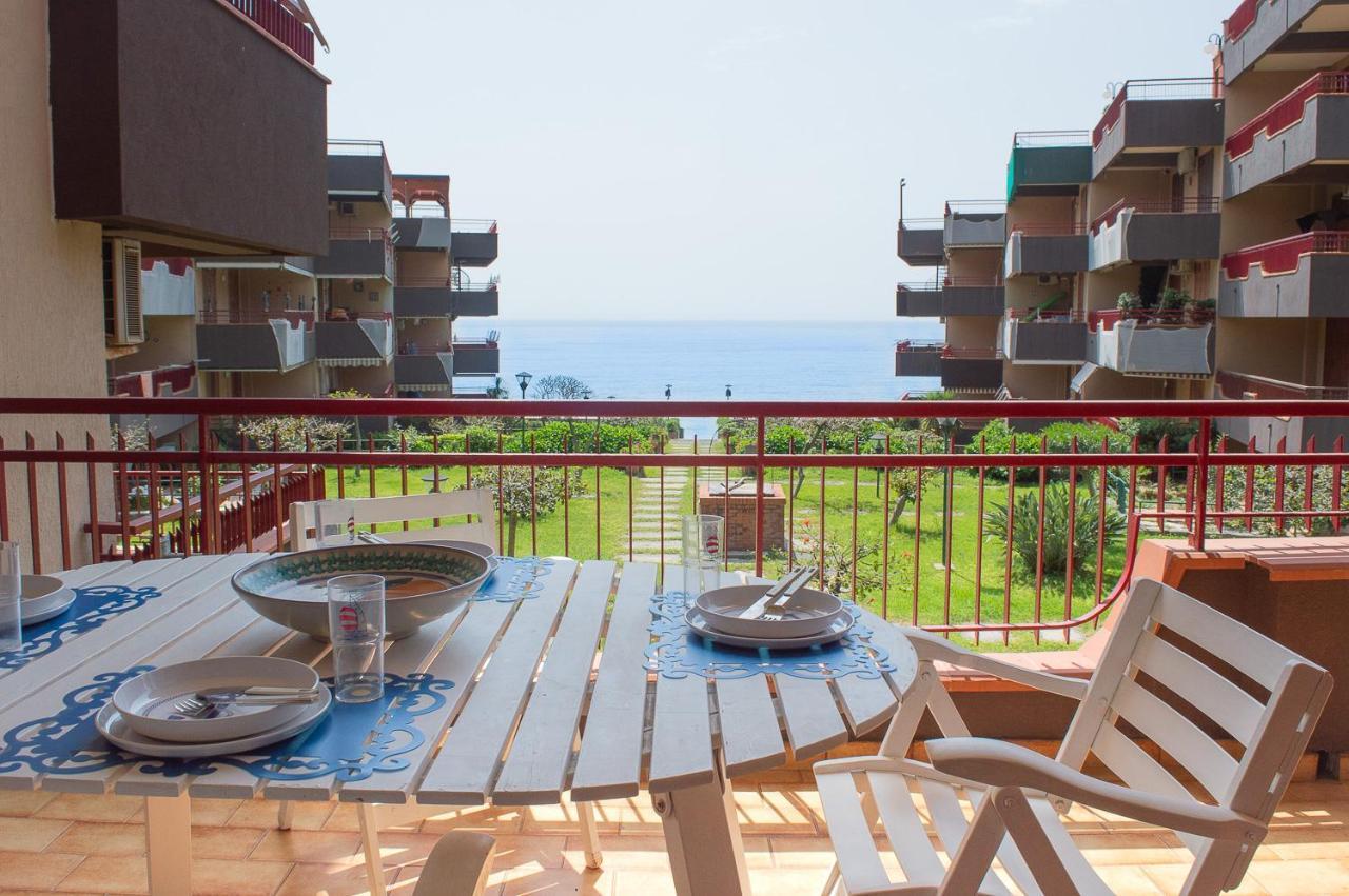 Beach House Blue Holiday Летоянні Екстер'єр фото